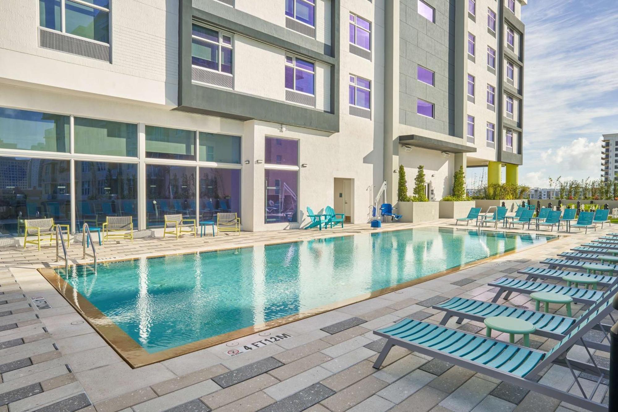 Tru By Hilton Fort Lauderdale Downtown-Flagler Village Екстер'єр фото