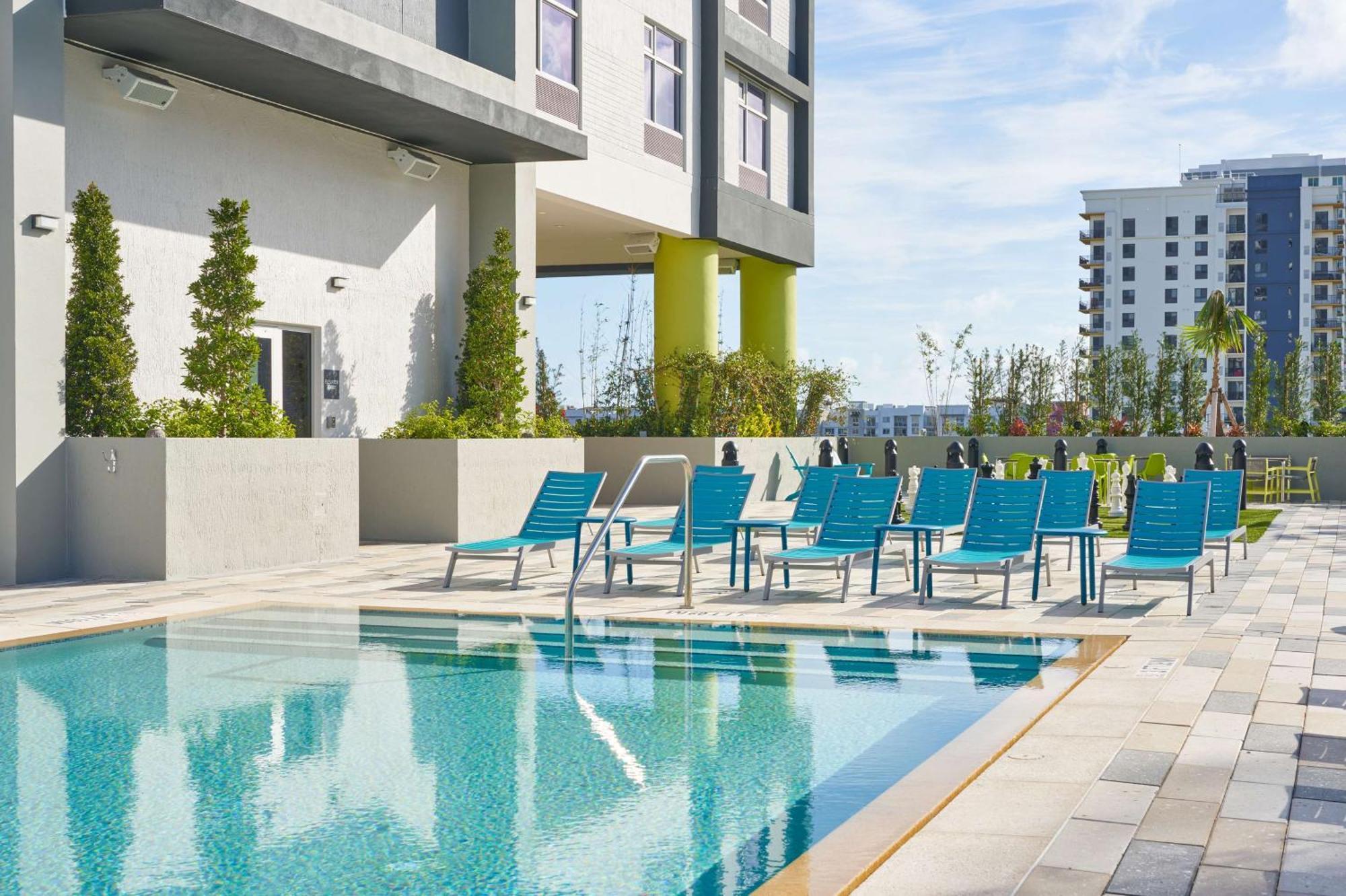 Tru By Hilton Fort Lauderdale Downtown-Flagler Village Екстер'єр фото